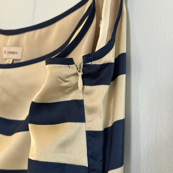 Ladies Cremieux Dress - Picture 3 of 4